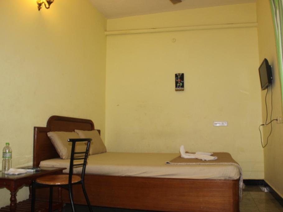 Hotel L'Ocean Pondicherry Exterior foto